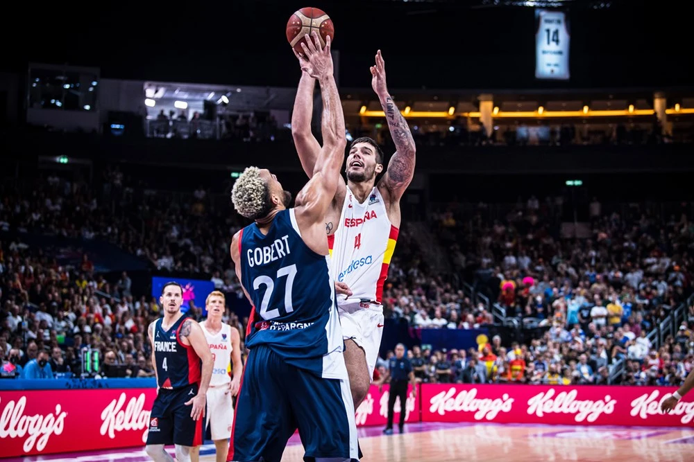 EuroBasket Willy Hernangomez Spain vs France Rudy Gobert