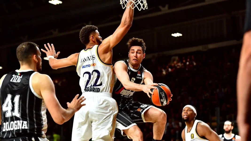 Real Madrid beats Virtus Bologna snapped a 3-game losing streak in EuroLeague Round 29 - Photo: EuroLeague Basketball